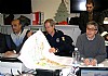 immagine Il capo della Protezione Civile italiana Guido Bertolaso tra il Presidente della Provincia di Modena  Emilio Sabattini e il Presidente della Regione Emilia Romagna Vasco Errani, in un incontro presso la sede della Protezione Civile modenese a Marzaglia il 27 dicembre 2009