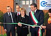 immagine Il taglio del nastro: da sinistra Gianni Cavicchioli (Assessore provinciale al lavoro), Mario Ventura (vice Prefetto vicario), Paola Manzini (Assessore regionale al lavoro),  Graziano Pattuzzi (sindaco di Sassuolo).